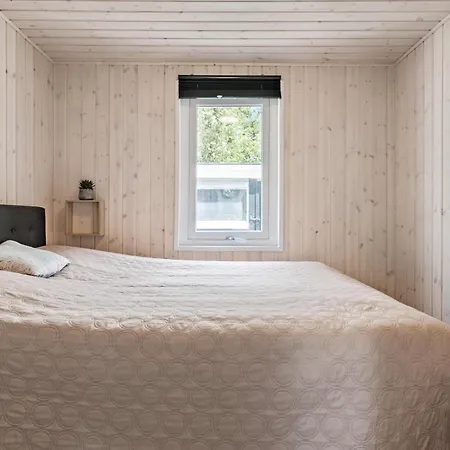 3 Bedroom Amazing In Semesterbostad Hals