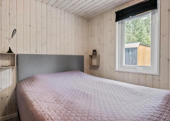 3 Bedroom Amazing In Holiday home *